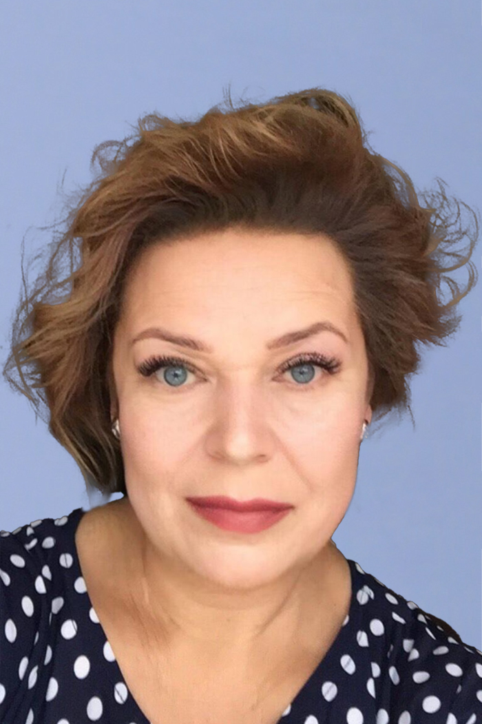 Модникова Елена Олеговна.