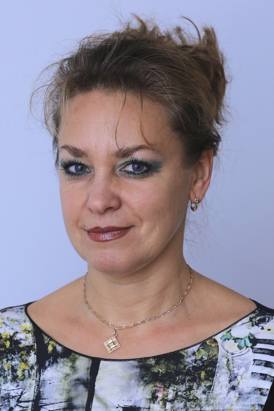 Ермакова Анна Вячеславовна.